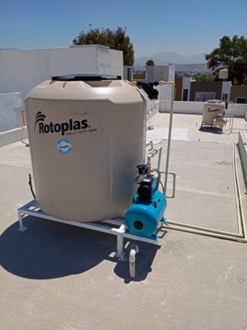 INSTALACION DE ROTOPLAS TINACO EN TIJUANA CON BOMBA